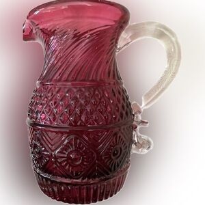 Hand Blown Glass - Bennington Pilgrim Cranberry
Glass Vng  Creamer never…